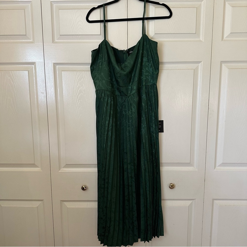 Lulu's Forest Green Midi Dress